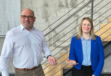 Stabübergabe in der Vetriebsleitung