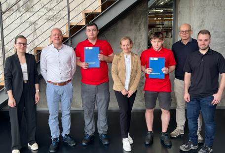 Zeugnisübergabe Fabian und Felix